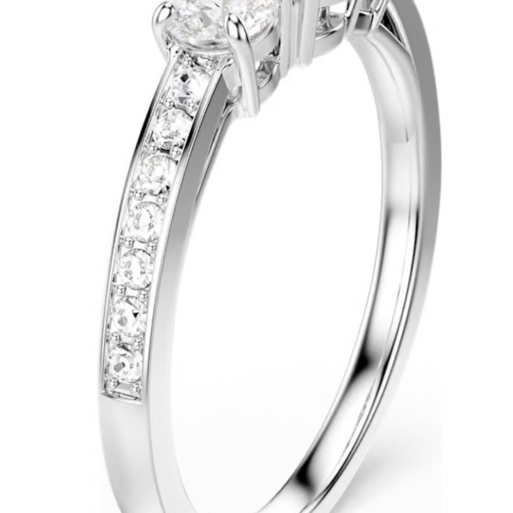 Swarovski Elegant Silver Triple Stone Ring BNIB - Picture 3 of 5